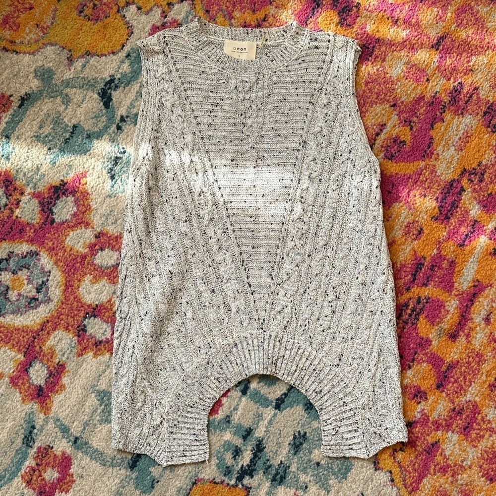 American Eagle Outfitters Black and White Knit Top